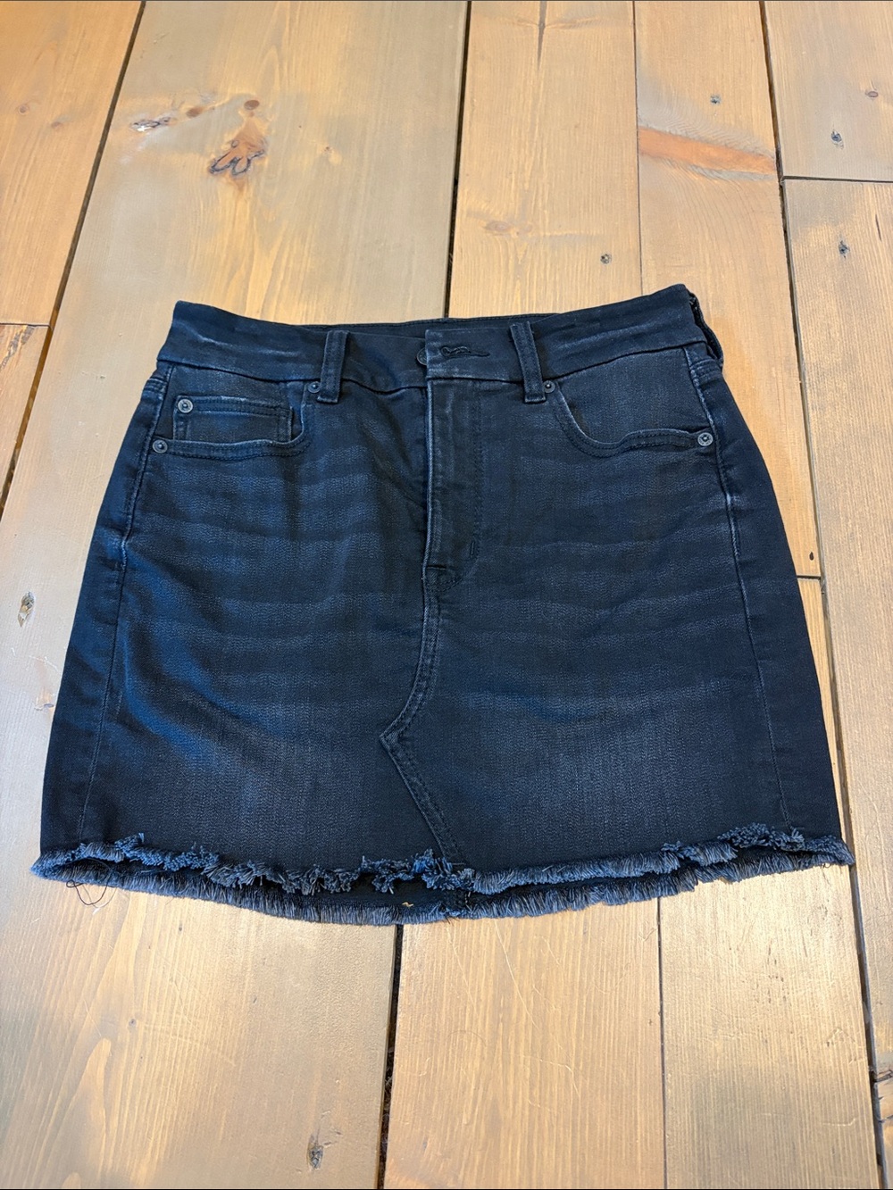 American Eagle Black Frayed-Hem Denim Mini Skirt